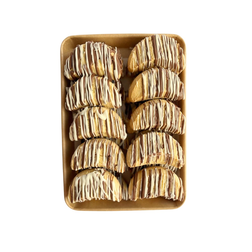 Almond Drizzle Tray 22s (6) 655