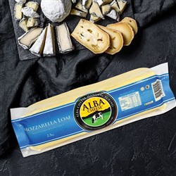 Mozzarella Loaf 2.5k (8)