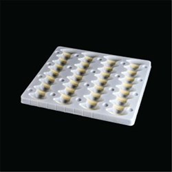 White Chocolate Feather Small 55x22mm 224s*