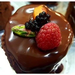 Black Vanilla Garnishing Pearls 125gm (12) *